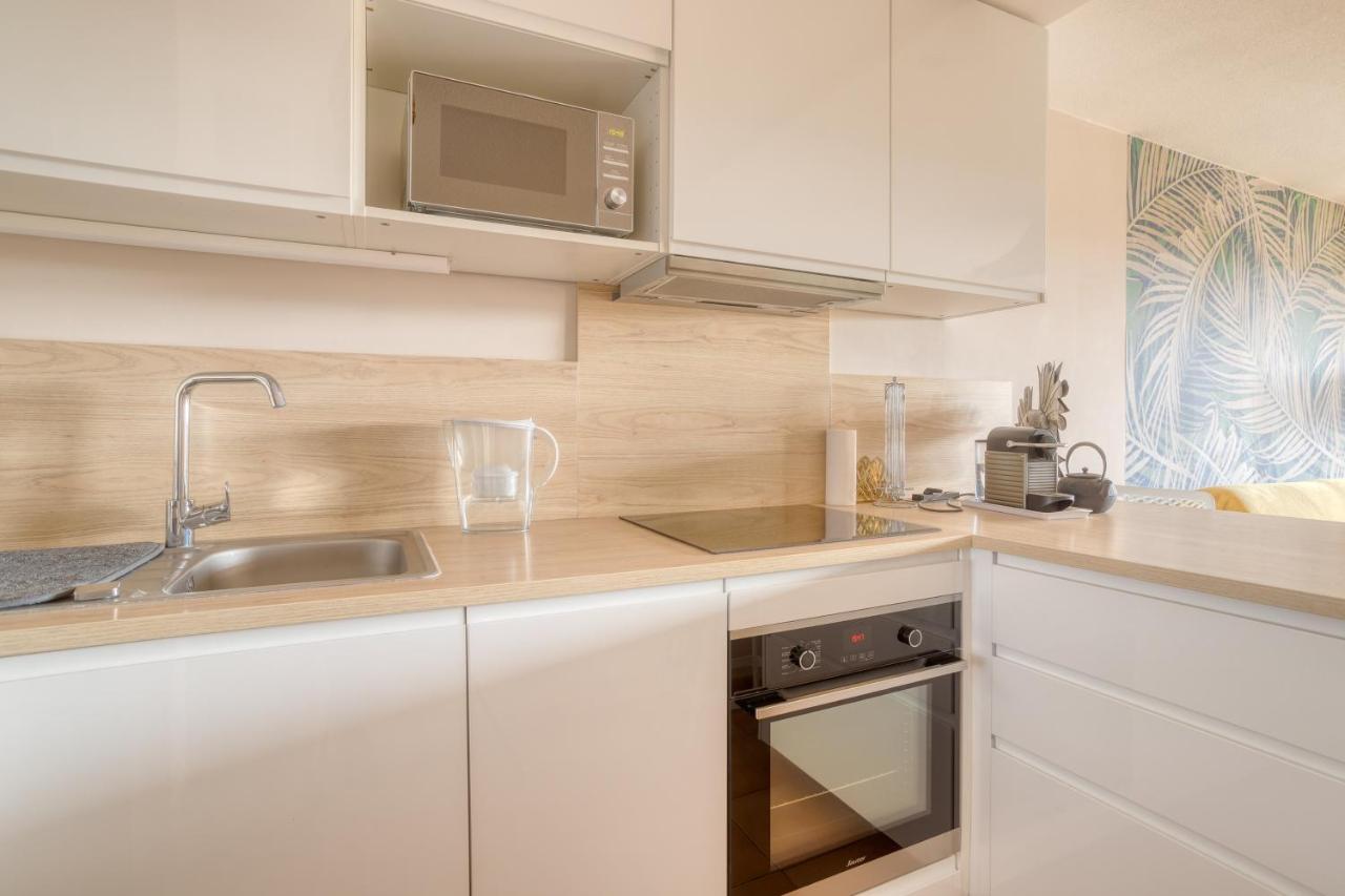 Bel Appartement Classe 3 Etoiles Борм-ле-Мимоза Екстериор снимка