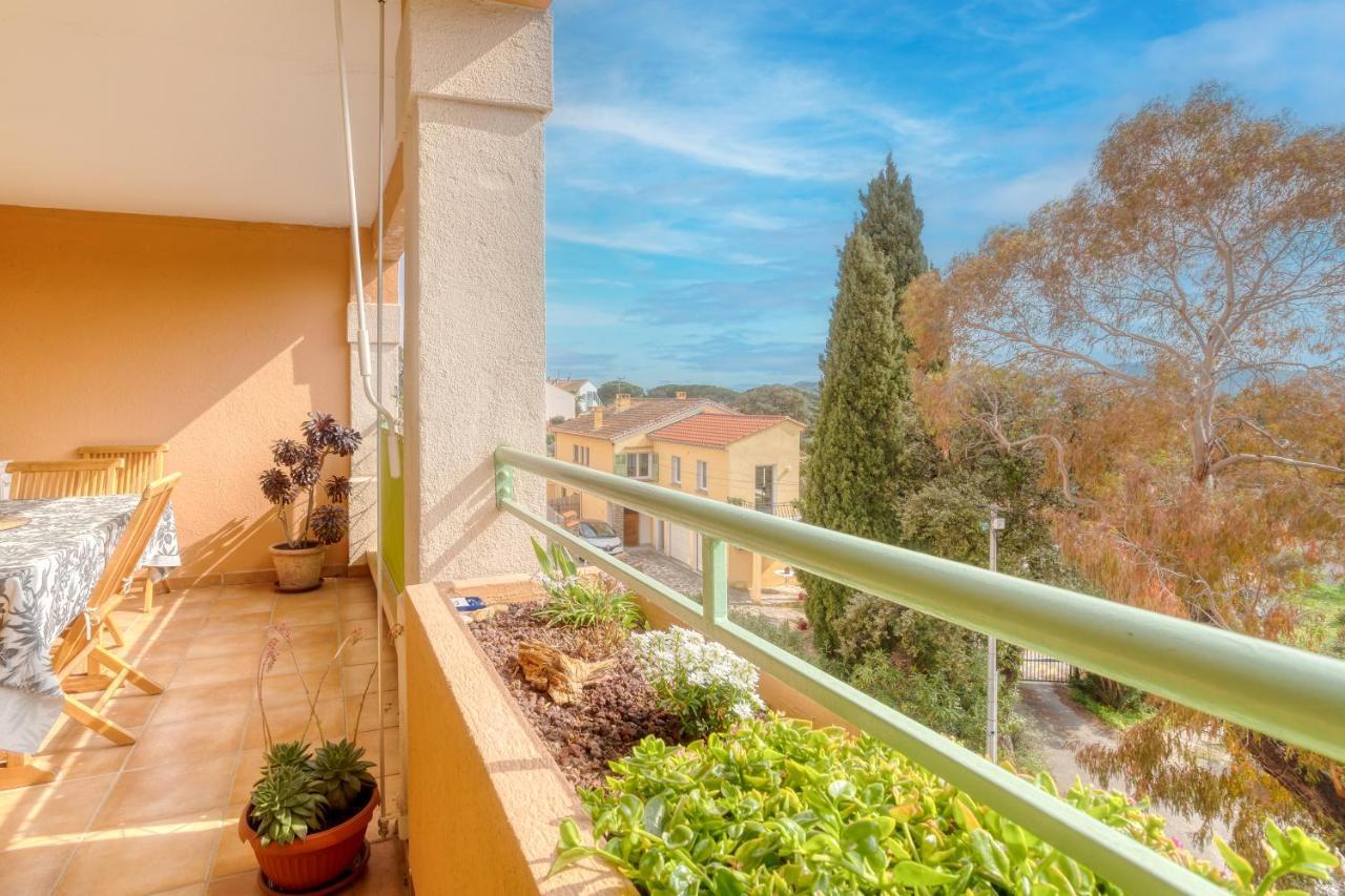Bel Appartement Classe 3 Etoiles Борм-ле-Мимоза Екстериор снимка
