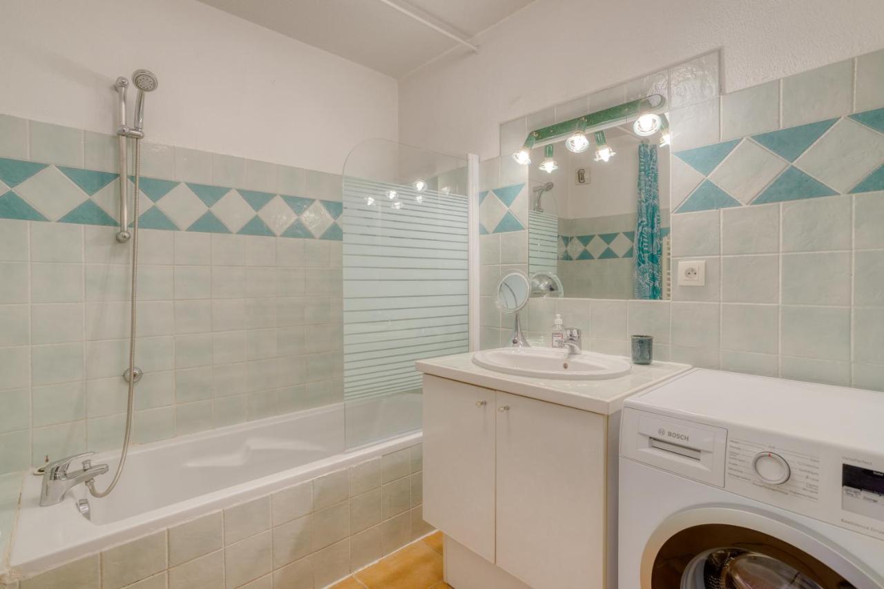 Bel Appartement Classe 3 Etoiles Борм-ле-Мимоза Екстериор снимка